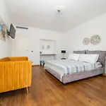 Faraglioni Di